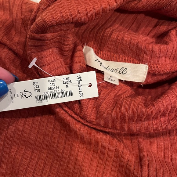 Madewell Turtle Neck Dusty Orange Size M - Picture 3 of 4